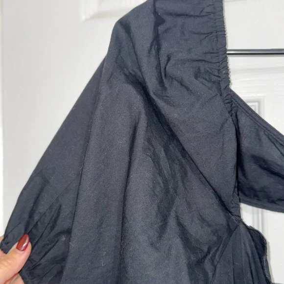 Elegant Black Jumpsuit by ASOS - Picture 5 of 7